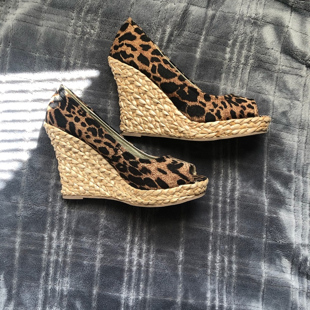 Leopard Wedges - Picture 2 of 4